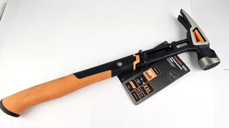 MŁOTEK FISKARS XXL 22 OZ 1020216