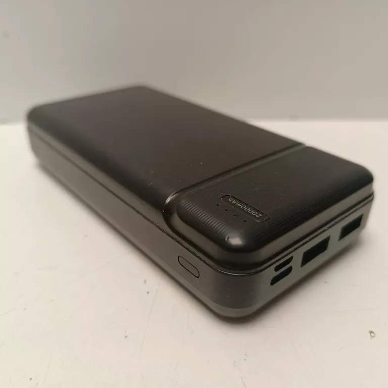 POWERBANK 20000MAH CZARNY