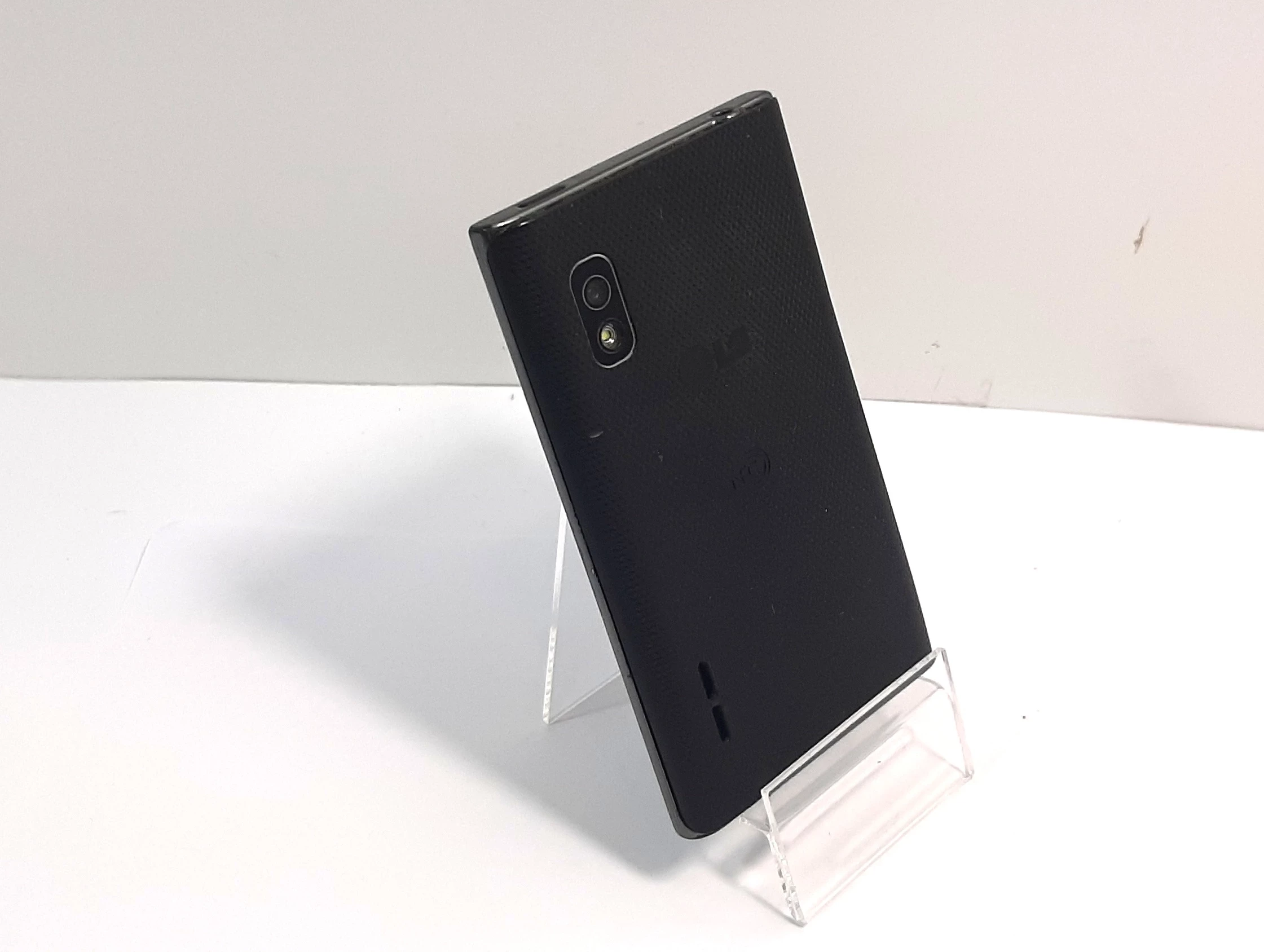 telefon-xperia-x1-stan-11323-2