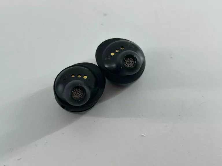 SŁUCHAWKI JBL LIVE FREE NC+ TWS KARTONIK