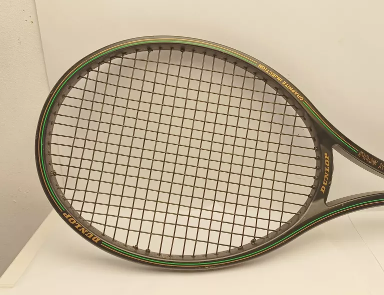RAKIETA DUNLOP MAX 200G FUTERAŁ