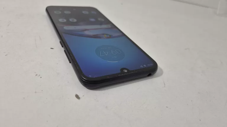 TELEFON  MOTOROLA  MOTO  E6S