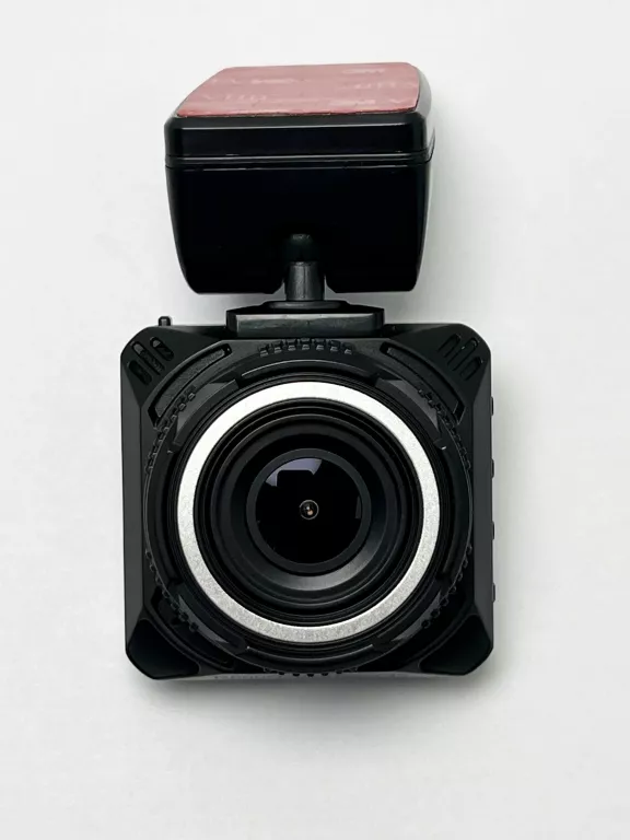 wideorejestrator-kamera-samochodowa-navitel-r600-gps-jakosc-zapisu-23351-2