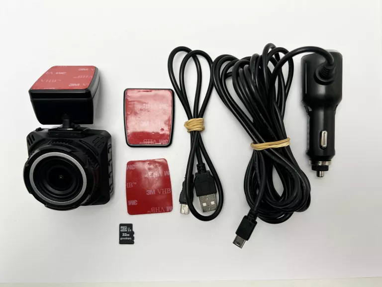 wideorejestrator-kamera-samochodowa-navitel-r600-gps-model-r600-gps