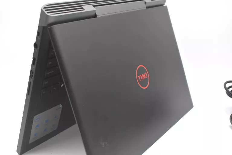 LAPTOP DELL INSPIRON G5 15 5587 15,6 " INTEL CORE I5 8 GB / 512 GB CZARNY