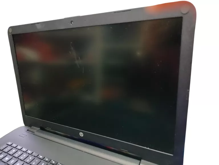 LAPTOP HP 17 X079NG 8GB RAM/250GB SSD