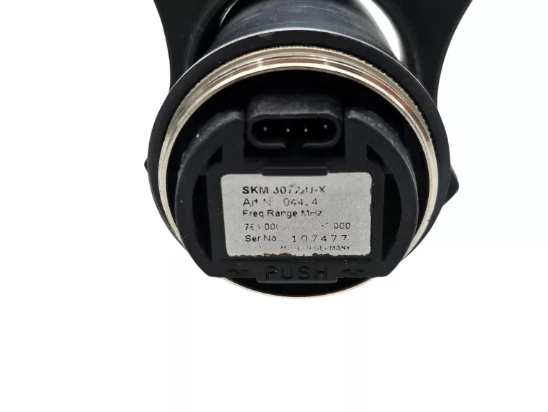 mikrofon-sennheiser-skm-3072-ux-nadajnik-em-3031-u-kapsuly-me-3005-e-model-skm-3072-ux