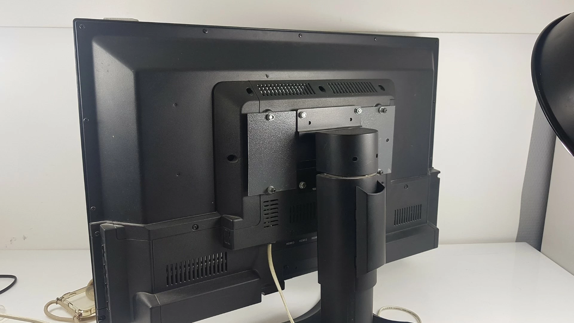 telewizor-manta-28-cali-przekatna-ekranu-cale-2800