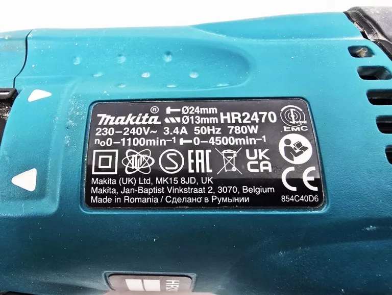 MŁOTOWIERTARKA MAKITA HR2470 Z WALIZKĄ