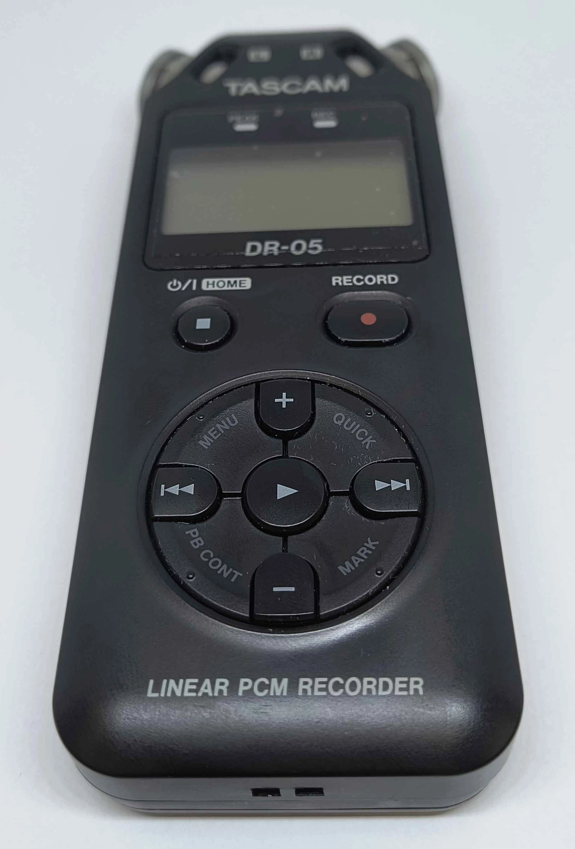 dyktafon-tascam-dr-05-stan-11323-2