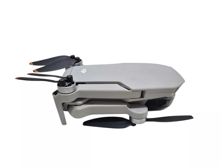 dron-z-kamera-dji-mini-4k-uhd-10km-31min-249g-38kmh-2250mah-kontroler-liczba-smigiel-129406-1