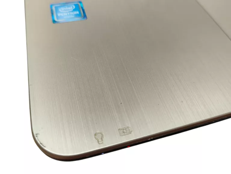 LAPTOP ASUS R540S