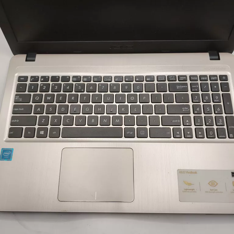 LAPTOP ASUS R540 CELERON/4GB RAMU/ PUD