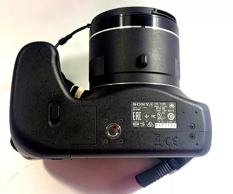 APARAT SONY CYBER-SHOT DSC-H300 TORBA