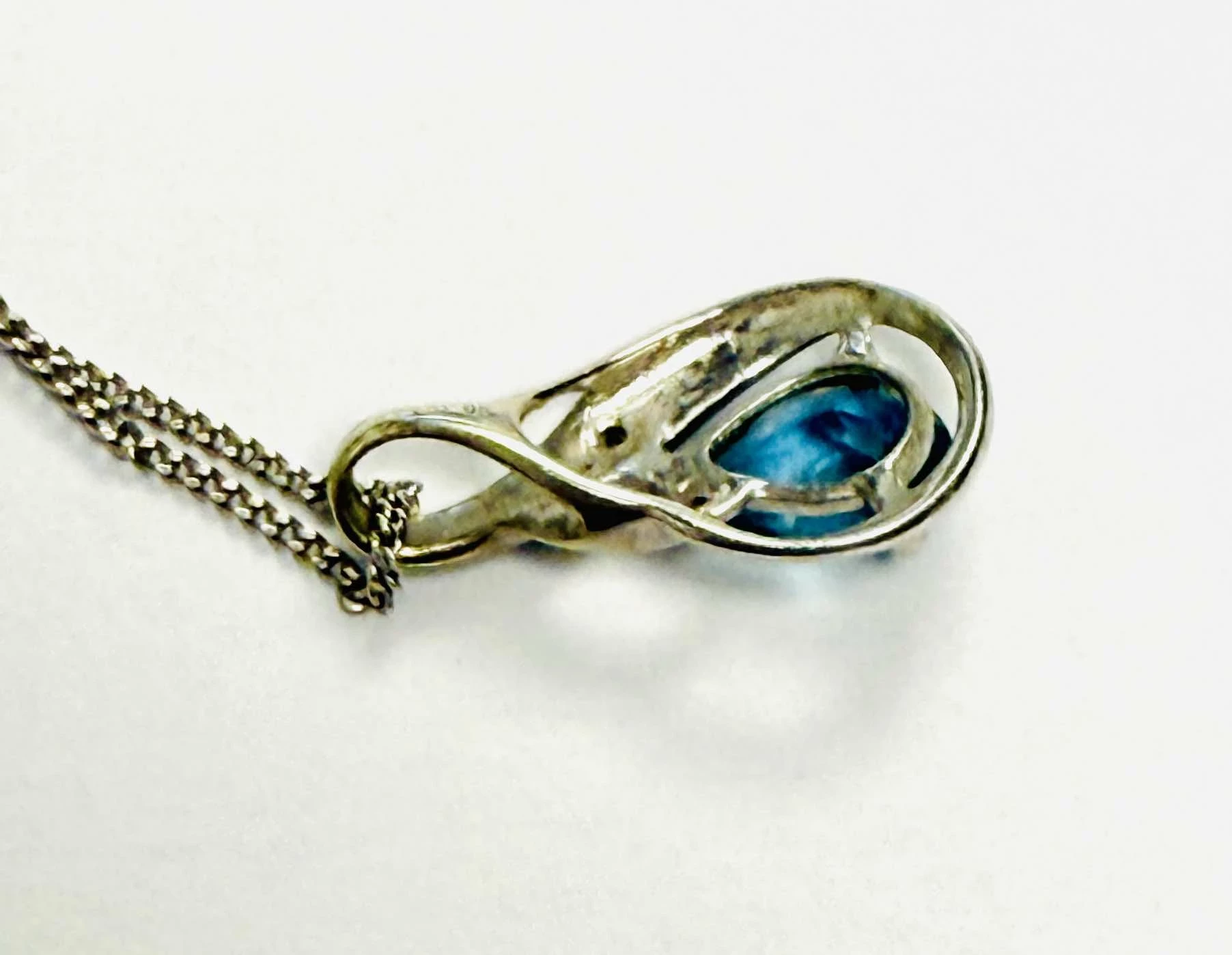 lancuszek-z-zawieszka-kolczyki-z-topazem-certyfikat-marka-226434-315782