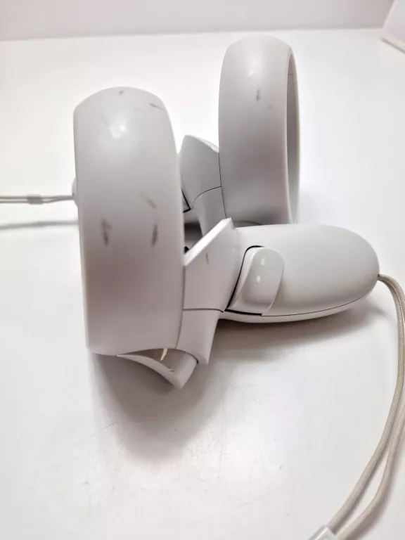 GOGLE VR OCULUS QUEST 2 128GB KOMPLET KARTON GWR