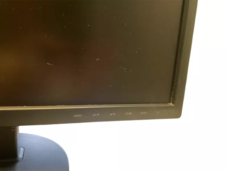 MONITOR SAMSUNG LS19