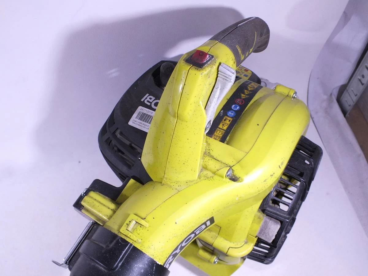 odkurzacz-spalinowy-z-dmuchawa-do-lisci-ryobi-rbv26b-740w-stan-11323-2