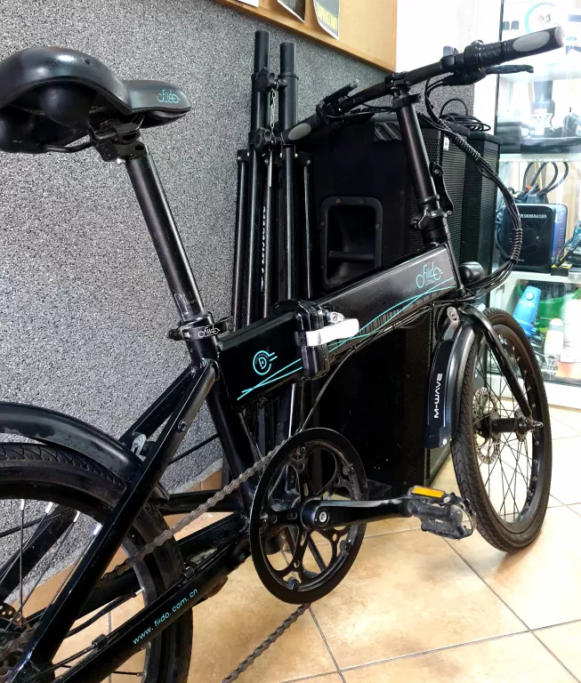 ROWER ELEKTRYCZNY FIIDO D4S ALUMINIUM KOŁO 20 " CZARNY