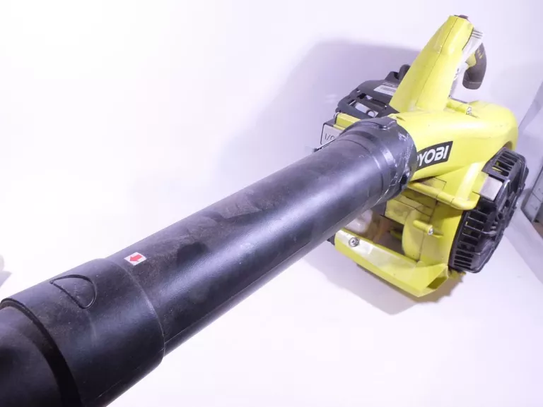odkurzacz-spalinowy-z-dmuchawa-do-lisci-ryobi-rbv26b-740w-ean-gtin-4892210117335