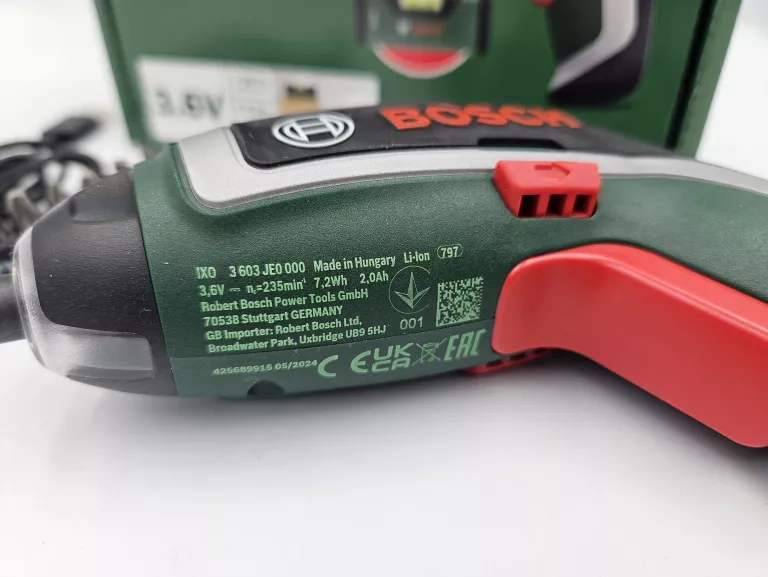 WKRĘTAK AKUMULATOROWY BOSCH IXO 7 3.6V KOMPLET