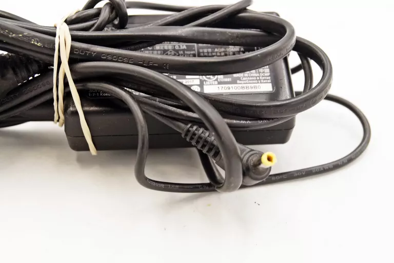 ŁADOWARKA ZASILACZ SONY ADP-10MR PSP 5V 2A