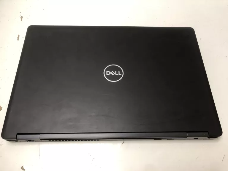 LAPTOP DELL LATITUDE 5590 15'6 I5 8GB RAM 256SSD