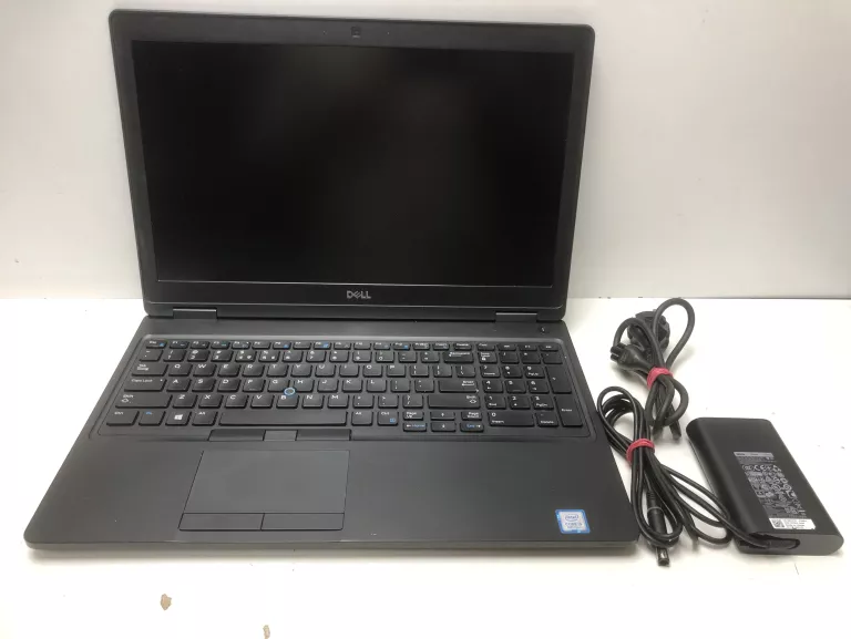 LAPTOP DELL LATITUDE 5590 15'6 I5 8GB RAM 256SSD