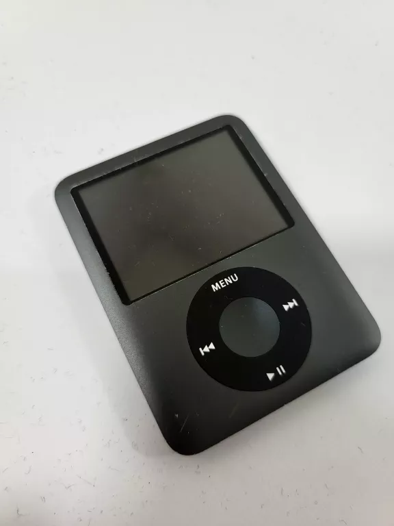IPOD NANO 8 GB