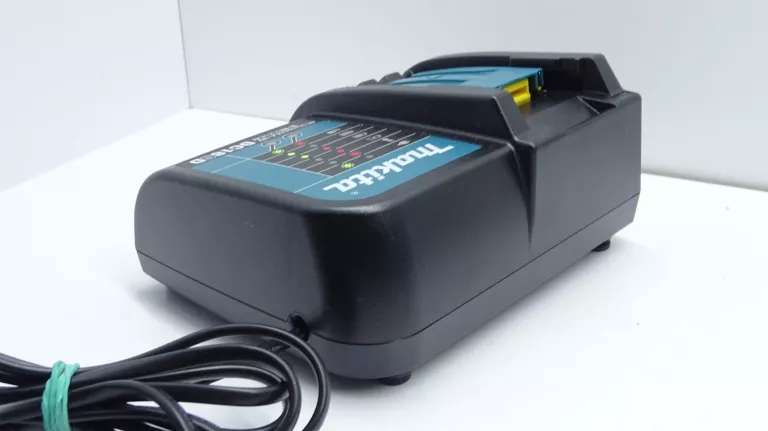 WKRĘTARKA UDAROWA MAKITA 18V LXT 2-BIEGI 42NM 2X1,5AH DHP453