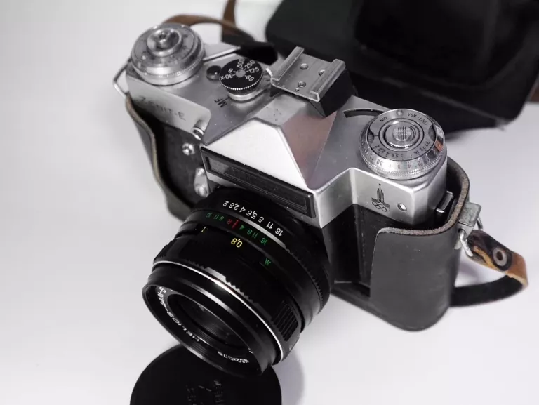 APARAT ZENIT- E
