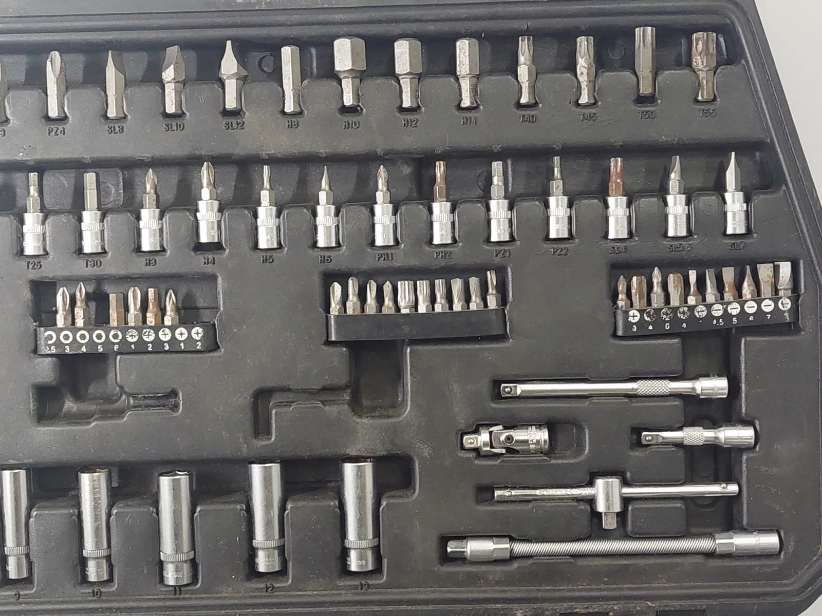 zestaw-kluczy-nasadowych-bitow-stahlson-kod-producenta-klucze-plaskie-w-gumie-ox3227