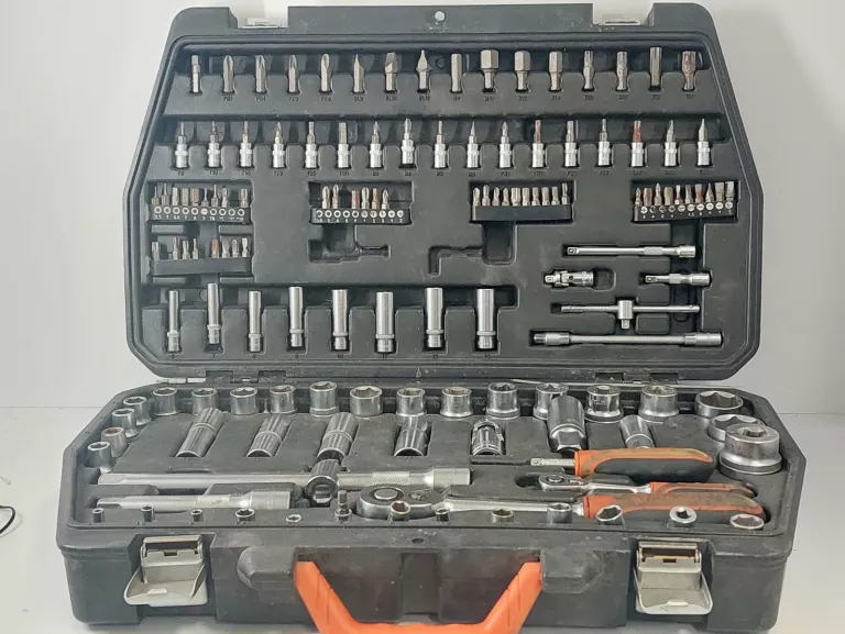 zestaw-kluczy-nasadowych-bitow-stahlson-ean-gtin-6942803477013