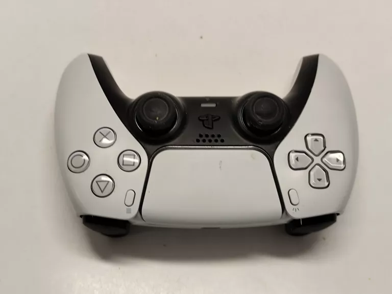 PAD DO PS5 USZKODZONY