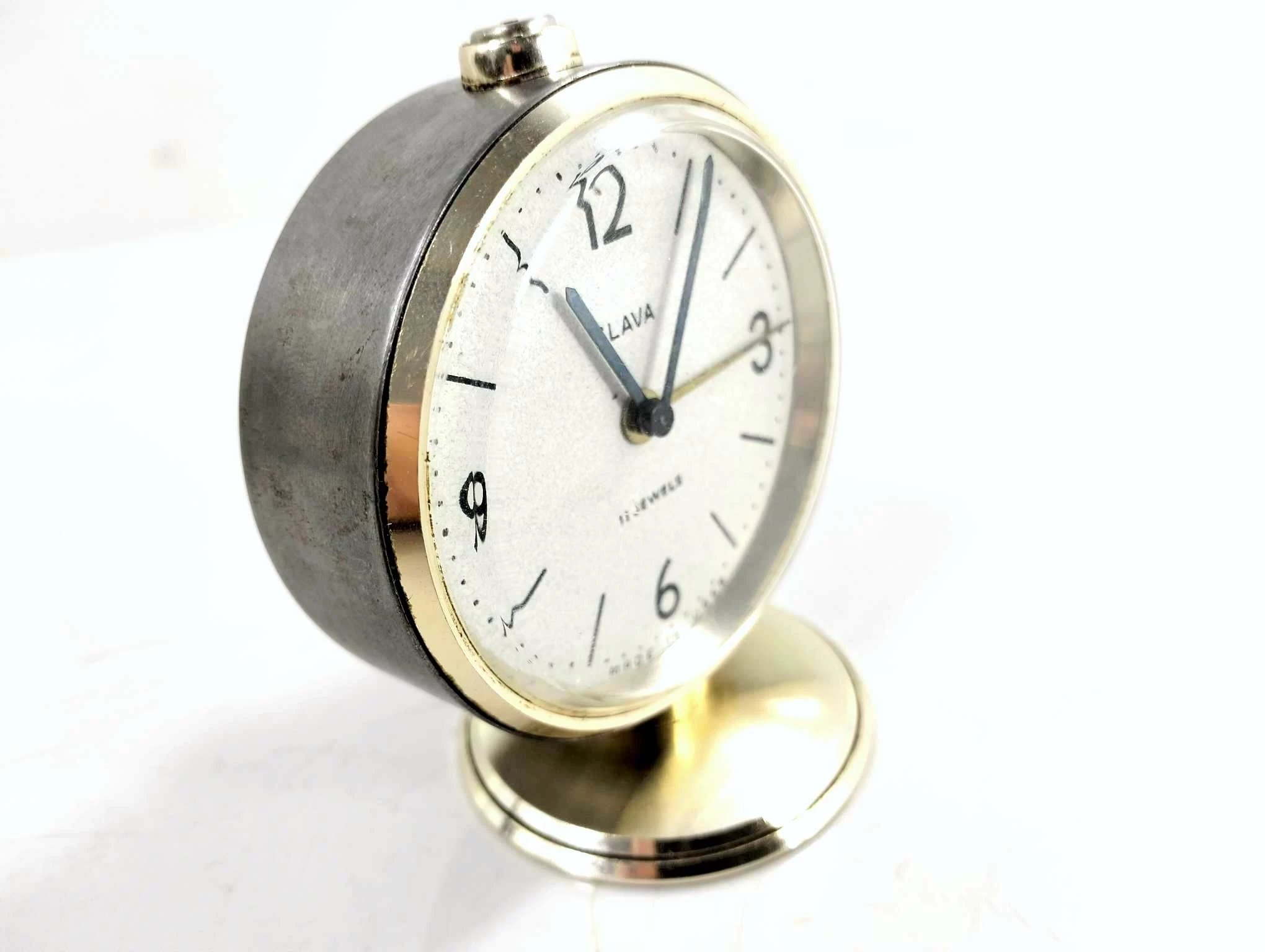 zegarek-kwarcowy-z-budzikiem-slava-11-jewels-made-in-ussr-raciborska-3-gliwice-g1