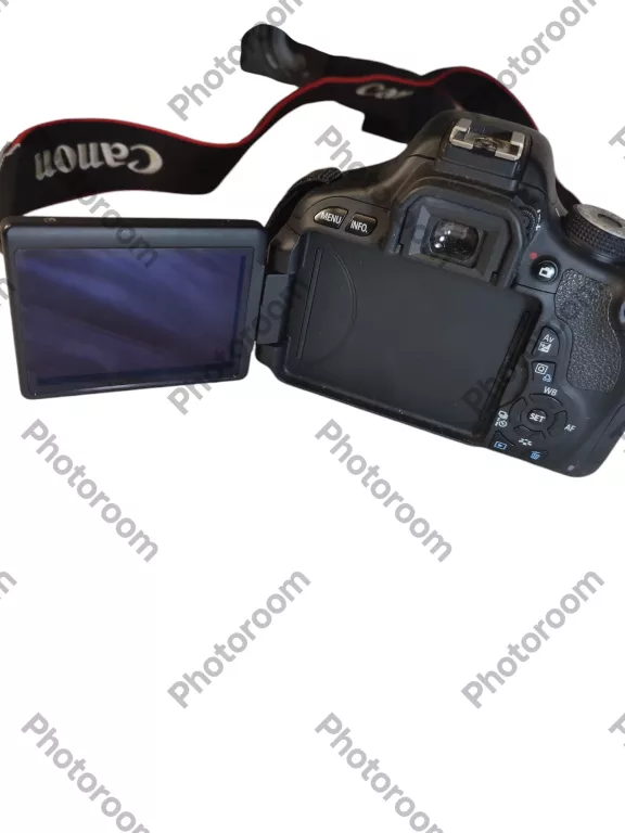 aparat-canon-eos-600d-obiektyw-canon-18-135mm-stan-11323-2