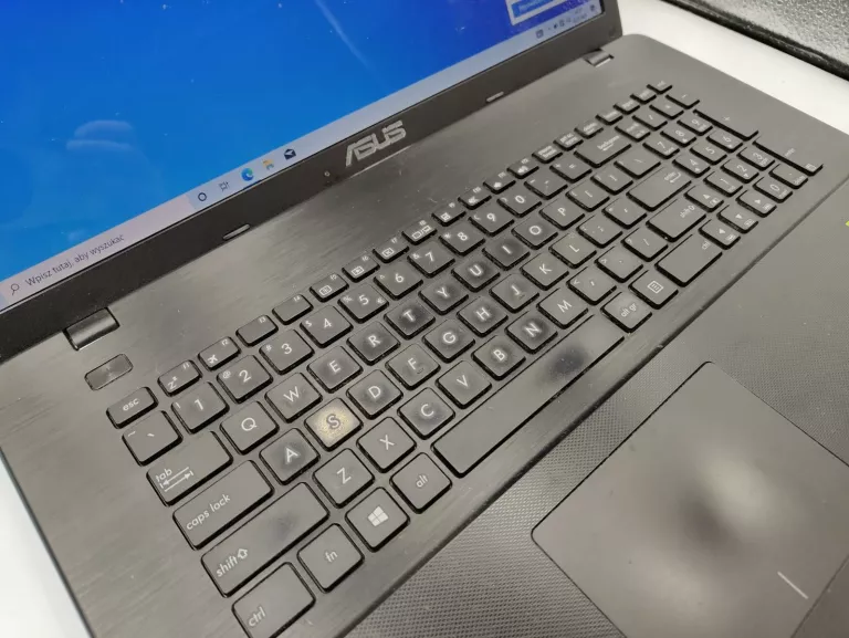 LAPTOP ASUS X751L I5 5200U 4GB 1TB GT 940M