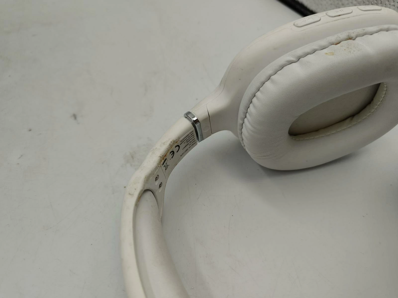 sluchawki-roseland-biale-ean-gtin-6971805925284