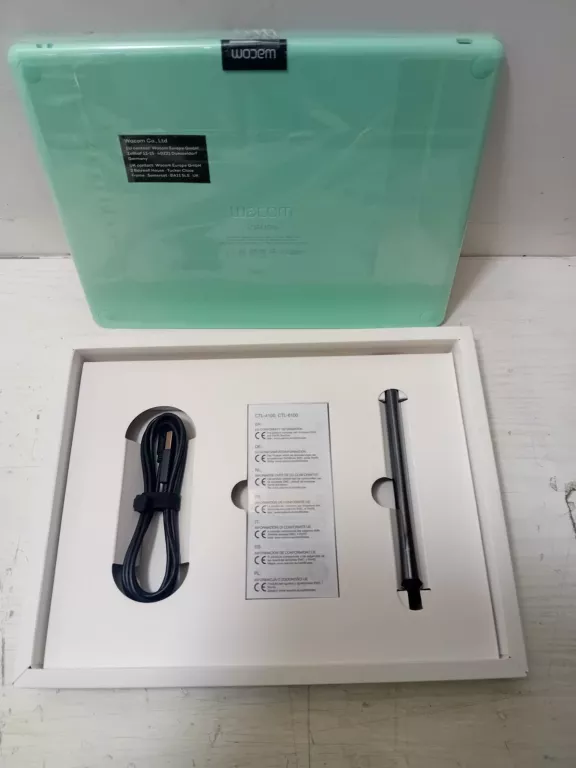 TABLET GRAFICZNY WACOM INTUOS CTL-6100WL