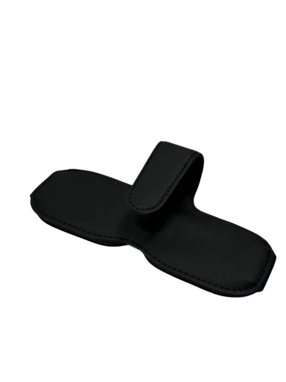 ETUI MAGNETYCZNE NA OKULARY DO AUTA
