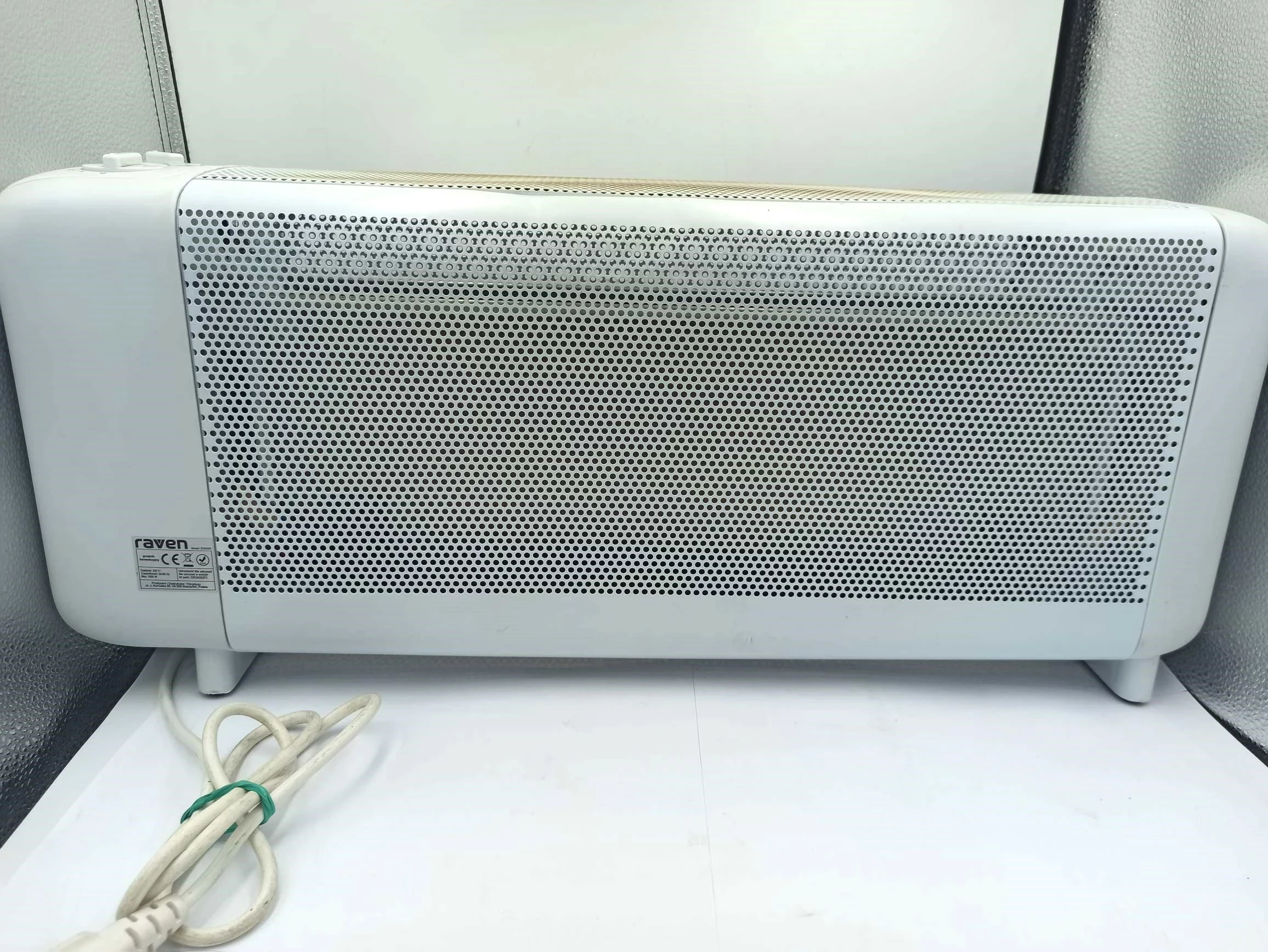 grzejnik-raven-egk00a2-kolor-dominujacy-129357-2