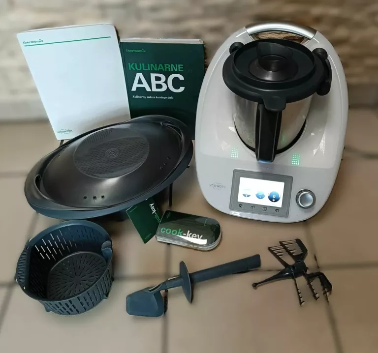 ROBOT KUCHENNY VORWERK THERMOMIX TM5 -1 OPIS