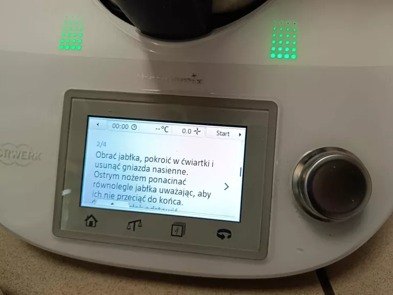 ROBOT KUCHENNY VORWERK THERMOMIX TM5 -1 OPIS