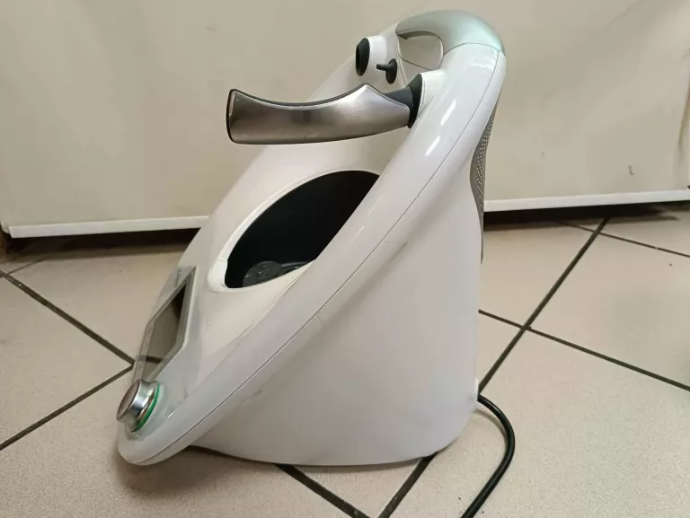 ROBOT KUCHENNY VORWERK THERMOMIX TM5 -1 OPIS