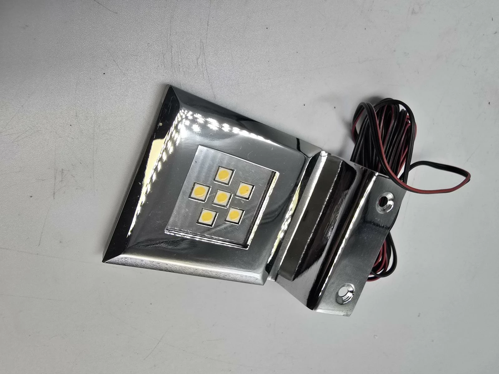 su-ma-vic-solar-sl-08p-lampa-solarna-ean-gtin-5906647712021