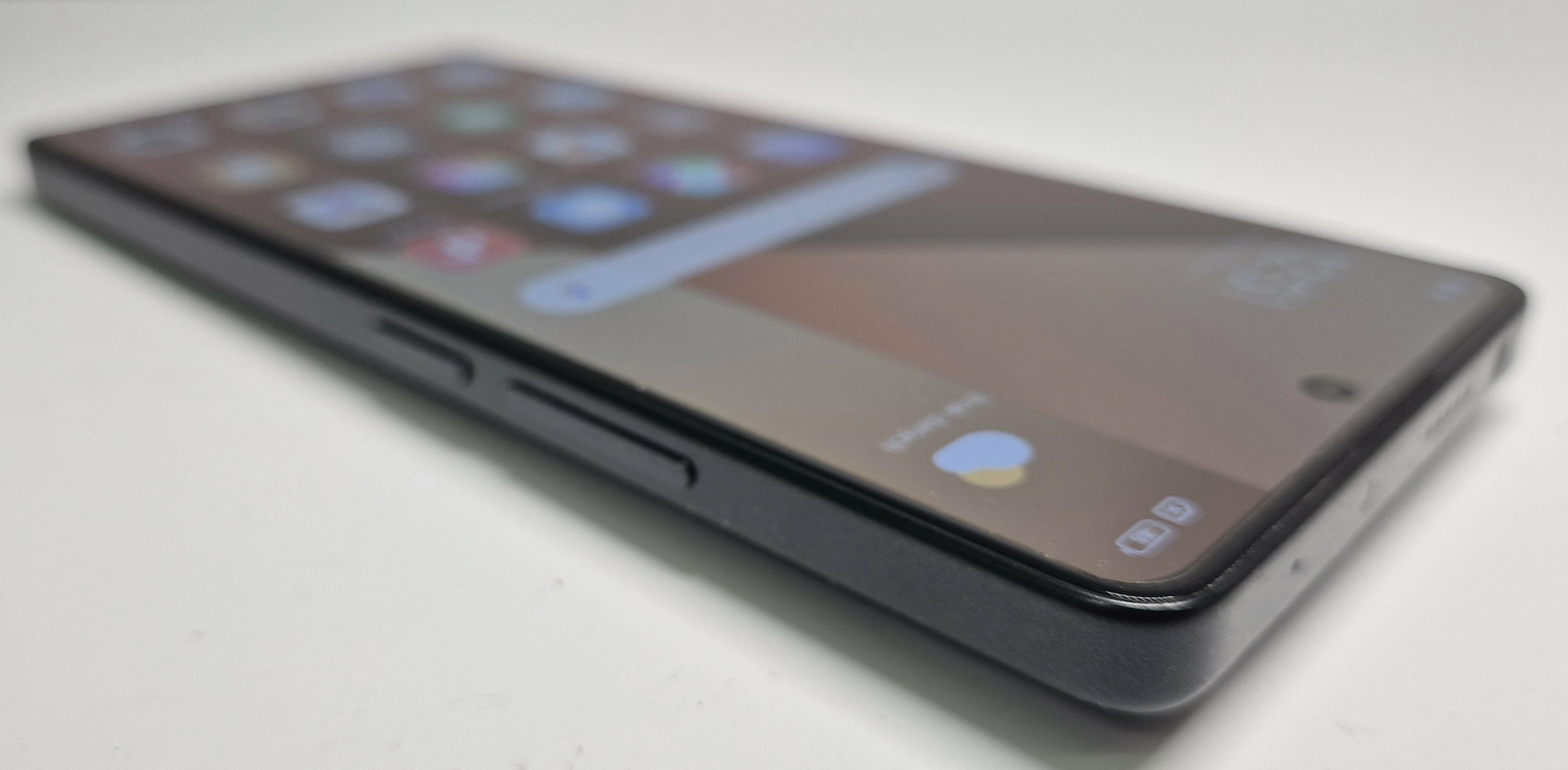 xiaomi-redmi-note-13-pro-8256gb-opis-przekatna-ekranu-667