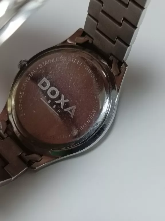 ZEGAREK MĘSKI DOXA 211.10