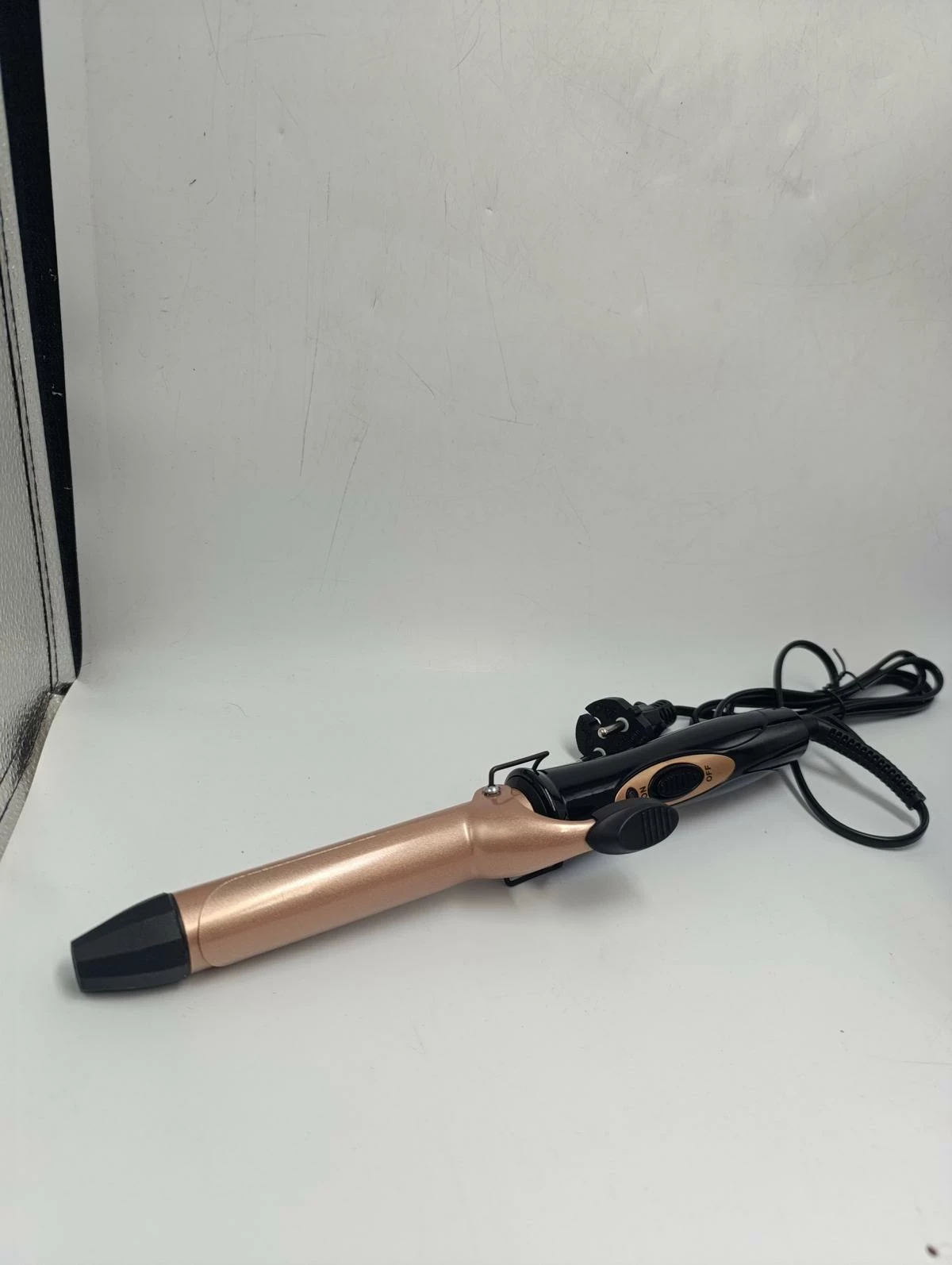 lokowka-woolworth-pudelko-11-listopada-42-chorzow