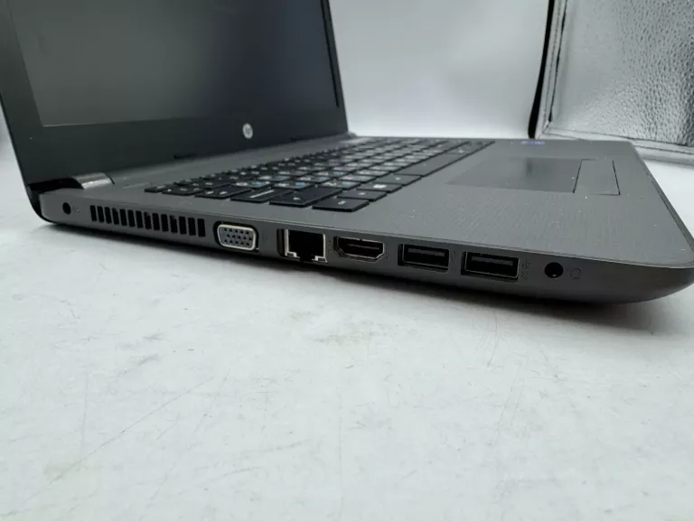 LAPTOP HP 240 G6 +TORBA  CELERON M3060 4GBRAM 480GB SSD KOD 2805