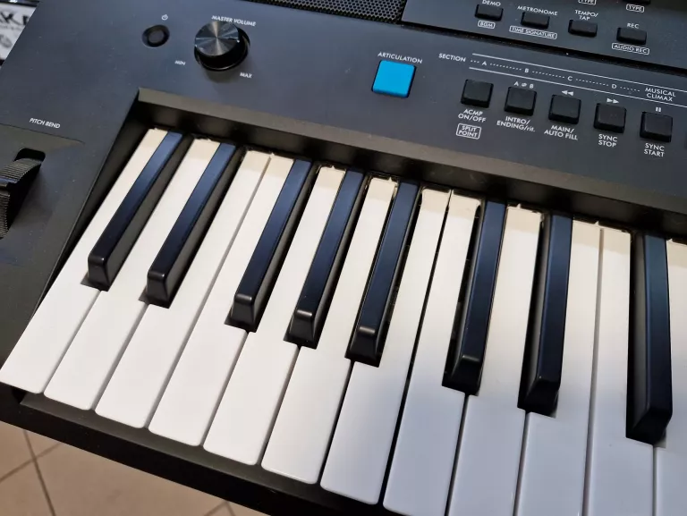 YAMAHA PSR-E473 KEYBOARD DO NAUKI + STOJAK ORGANY KLAWISZE GWAR